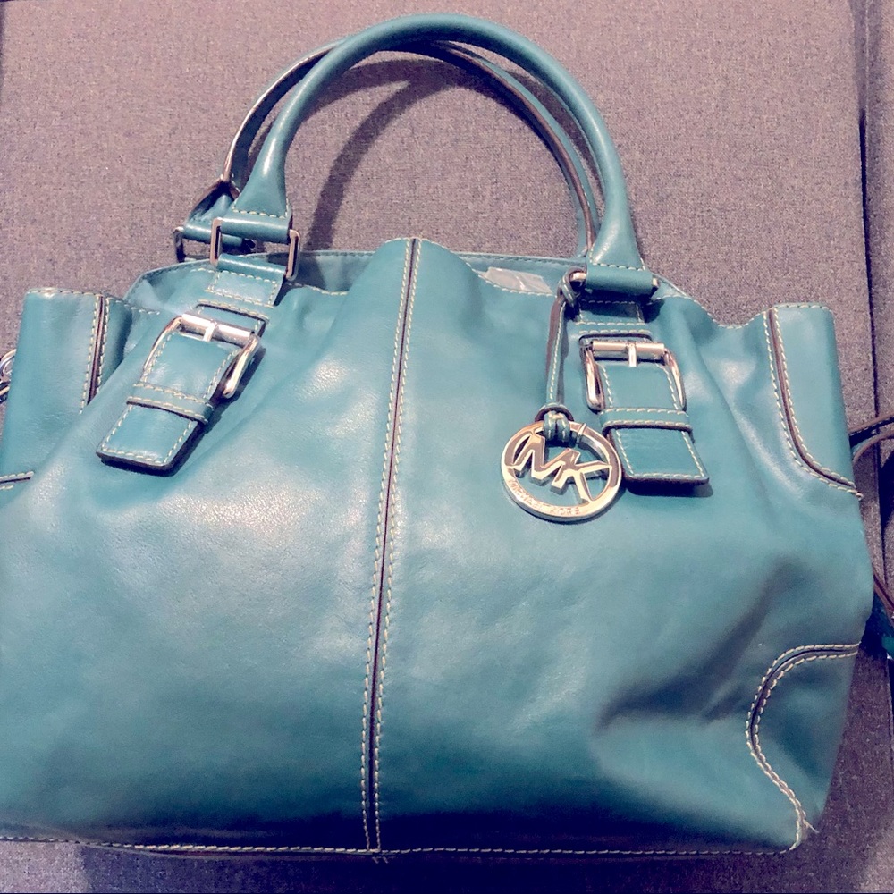 Michael Kors slouchy tote bag/ purse. Only used 3 times, $60 obo.